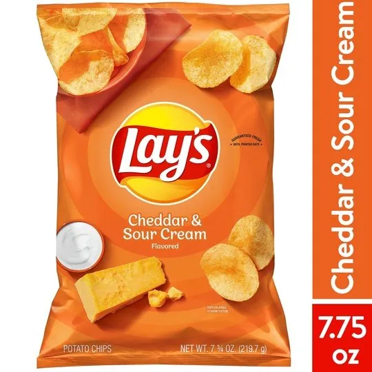 Lay'sÂ® Potato Chips, Cheddar & Sour Cream, 7.75 Oz